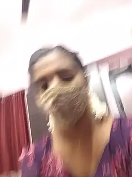 Snapshot of Tamil-Meenu12 chatting on June 17, 4:26 am Tamil-Meenu12 online show from June 17, 4:26 am