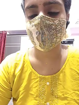 Snapshot of Tamil-Meenu12 chatting on June 30, 6:47 am Tamil-Meenu12 online show from June 30, 6:47 am