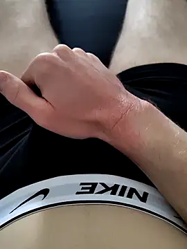  -neo-  online show from November 9, 12:14 pm