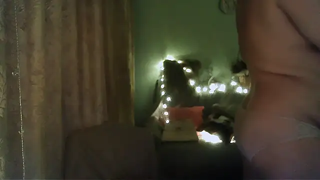 Snapshot of TsPostophere chatting on January 23, 1:56 pm TsPostophere online show from January 23, 1:56 pm