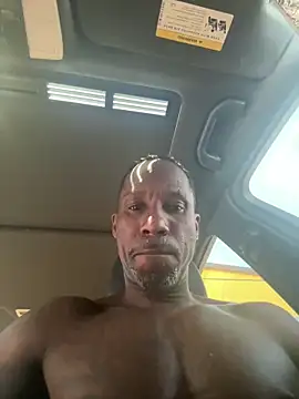 Snapshot of Pipegod007 chatting on April 4, 7:44 pm Pipegod007 online show from April 4, 7:44 pm