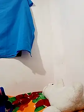 Snapshot of yaneth_ chatting on September 25, 1:20 am yaneth online show from September 25, 1:20 am