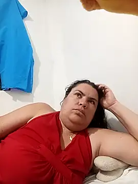 Snapshot of yaneth_ chatting on October 12, 11:09 am yaneth online show from October 12, 11:09 am