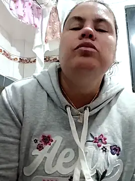 Snapshot of yaneth_ chatting on October 19, 11:16 pm yaneth online show from October 19, 11:16 pm