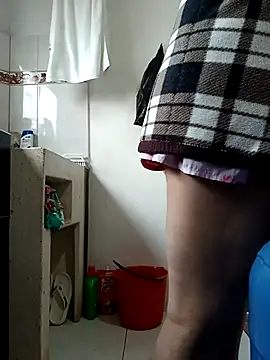 yaneth  online show from November 10, 1:32 pm