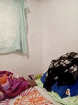 yaneth  online show from February 6, 10:57 pm