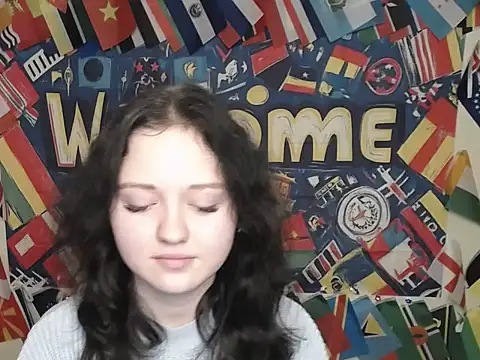 LadyAlice  online show from November 27, 7:10 am