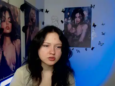 LadyAlice  online show from January 6, 7:12 am