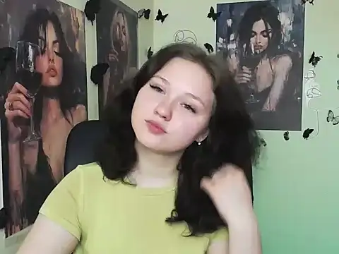 LadyAlice  online show from April 30, 6:09 am
