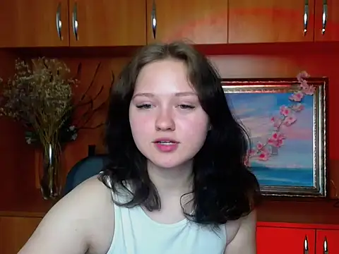 LadyAlice  online show from May 7, 6:08 am