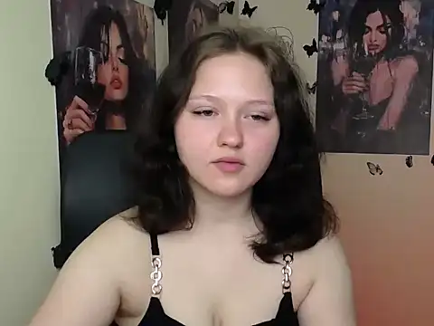 LadyAlice  online show from May 9, 6:07 am