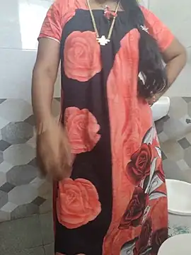 Snapshot of lolida69thamil chatting on July 12, 3:52 am lolida69thamil online show from July 12, 3:52 am