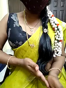 Snapshot of lolida69thamil chatting on August 3, 2:21 am lolida69thamil online show from August 3, 2:21 am