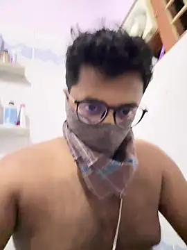 VVcouple online show from April 22, 7:04 pm