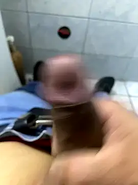 lDarkGreyl online show from October 17, 9:28 pm