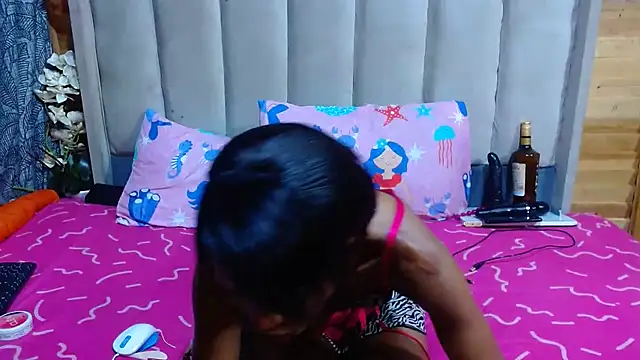 Snapshot of SexyChantyBabe25 chatting on January 11, 9:09 pm SexyChantyBabe25 online show from January 11, 9:09 pm