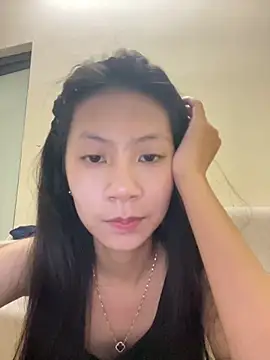 Lil-Gi online show from October 8, 2:58 pm