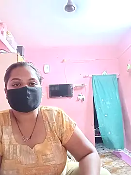 Snapshot of biggbobbsgirl chatting on October 3, 6:38 pm biggbobbsgirl online show from October 3, 6:38 pm