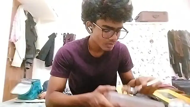 Rahulisagoodguy online show from November 22, 9:41 am