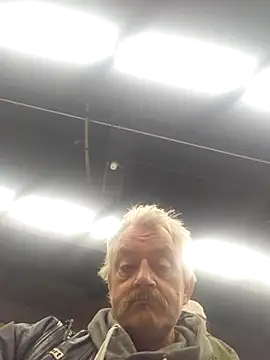 Fonse1860 online show from February 22, 9:30 am