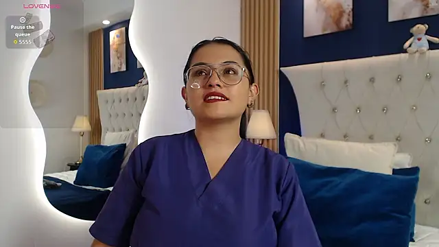 MelissaRhodes online show from March 6, 12:45 pm