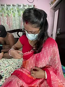 Lovlycouple1 online show from March 31, 5:52 am