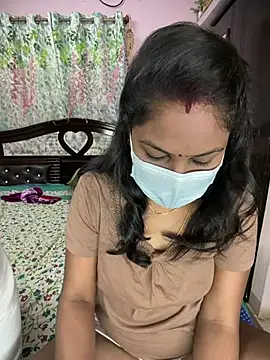 Lovlycouple1 online show from April 1, 3:07 am