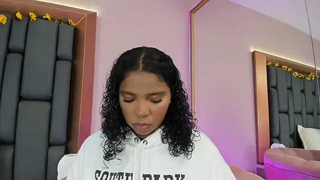 LisaMendez online show from November 30, 4:16 am