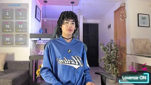 Snapshot of withlove_jay chatting on September 18, 8:00 pm withlove jay online show from September 18, 8:00 pm