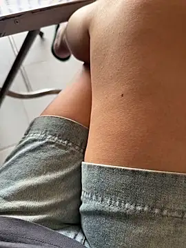 sharon-Hanna online show from November 23, 1:27 am