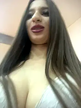 Anyssia online show from December 15, 11:09 pm