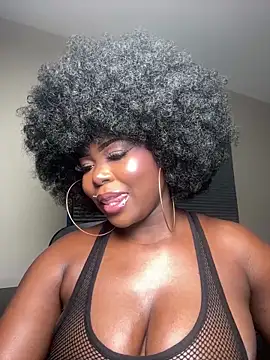 Snapshot of WomanNextdoor1 chatting on April 2, 8:56 am WomanNextdoor1 online show from April 2, 8:56 am