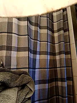 ShawnandDani7074 online show from February 20, 6:37 am