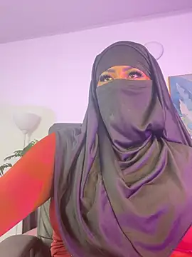 yasmin elite online show from March 3, 10:10 am