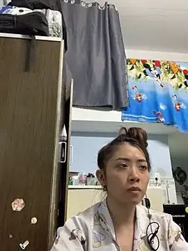 Minee1202 online show from May 6, 2:29 am