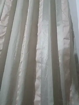 Snapshot of vouserseudono chatting on May 19, 2:18 am vouserseudono online show from May 19, 2:18 am