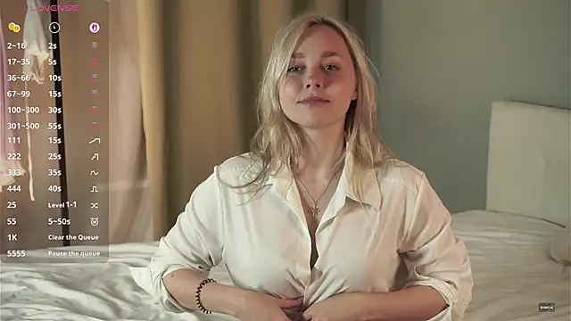 AccaCroyle online show from September 8, 7:02 pm