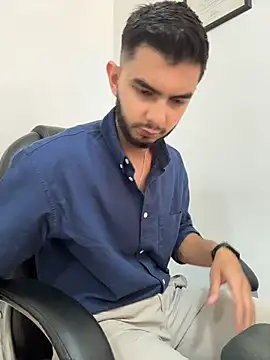 milosky00 online show from February 12, 12:55 pm