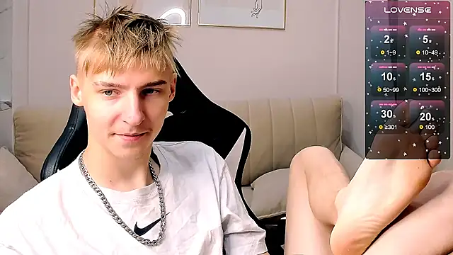 MrSexyCum4U online show from October 17, 10:56 pm