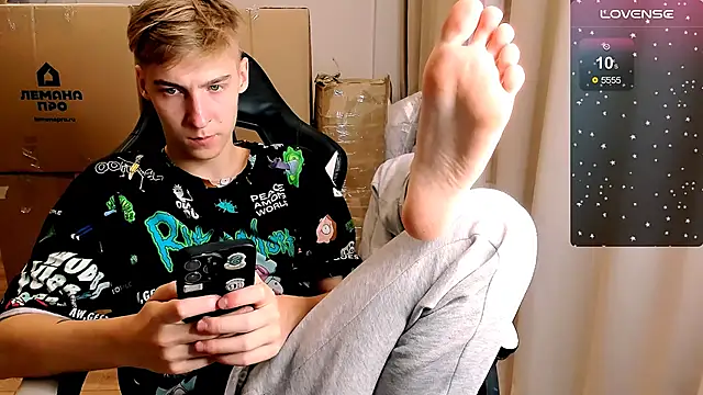 MrSexyCum4U online show from November 24, 11:59 pm