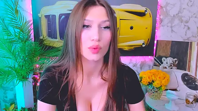 Snapshot of Mollyinyourmind chatting on October 8, 10:35 am Mollyinyourmind online show from October 8, 10:35 am