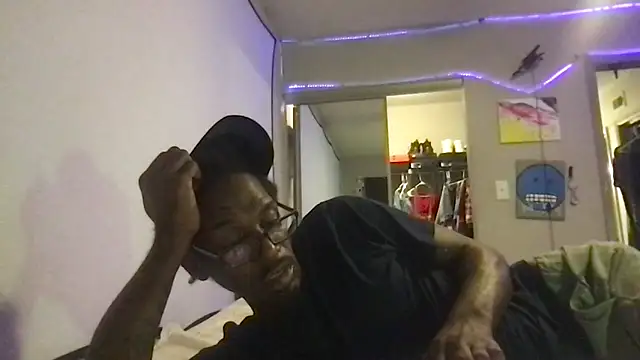 Triggerhappycj100 online show from September 19, 1:51 am