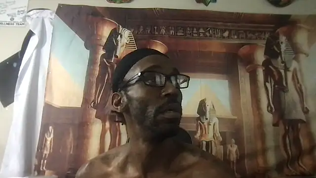 Triggerhappycj100 online show from March 27, 10:26 am