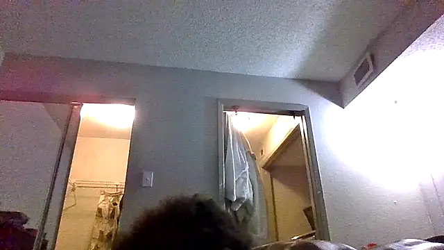 Snapshot of Triggerhappycj100 chatting on May 11, 9:15 am Triggerhappycj100 online show from May 11, 9:15 am