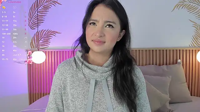 Valleriie  online show from March 12, 4:24 pm