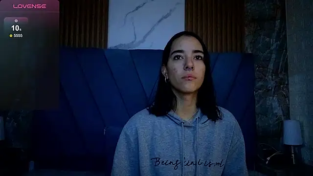 violett  golden online show from September 27, 11:04 am