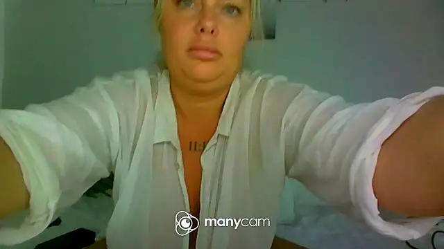 MARRIED-MAN-FETISH online show from October 2, 2:29 am