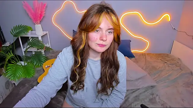 kitty rinnaa online show from October 24, 2:08 am