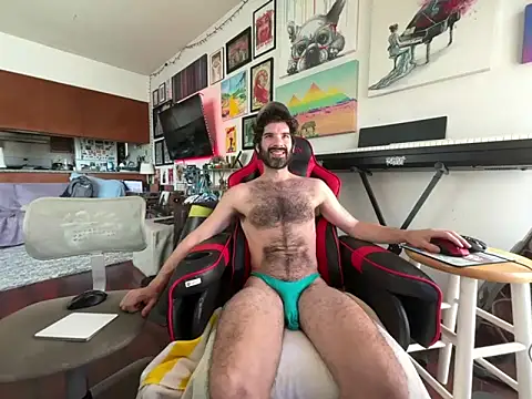 Snapshot of Pupscritch chatting on March 11, 3:51 pm Pupscritch online show from March 11, 3:51 pm