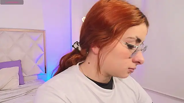 Snapshot of Naomy_tay1 chatting on October 16, 2:34 am Naomy tay1 online show from October 16, 2:34 am